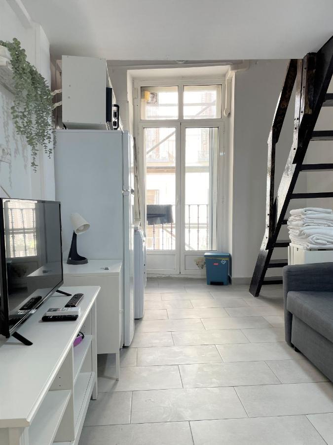 Acogedor Con Balcon En El Barrio De Chueca, Gran Via Con Aire Acondicionado Y Calefaccion Apartment